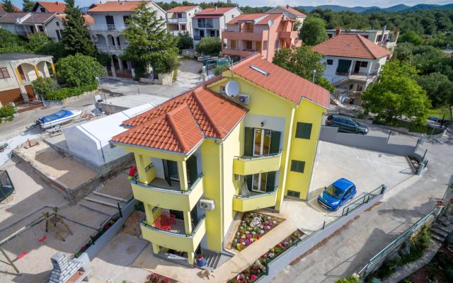 Villa Atlantida apartments – Hébergement Pirovac Croatie