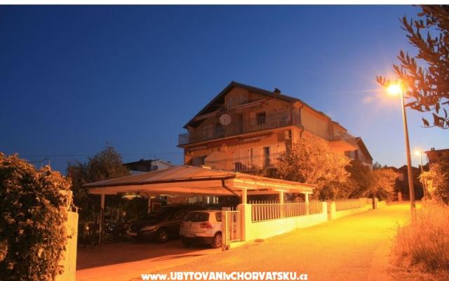 Villa Mir  – Hébergement Pirovac Croatie