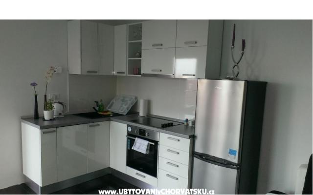 Appartements Pivac – Hébergement Podgora Croatie