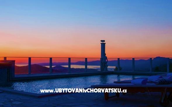 Villa Nino-Gornje Sitno – Hébergement Podstrana Croatie