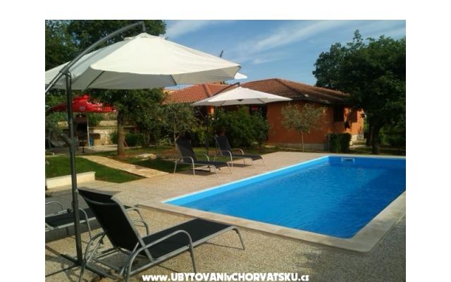 Kuća za odmor – Hébergement Porec Croatie