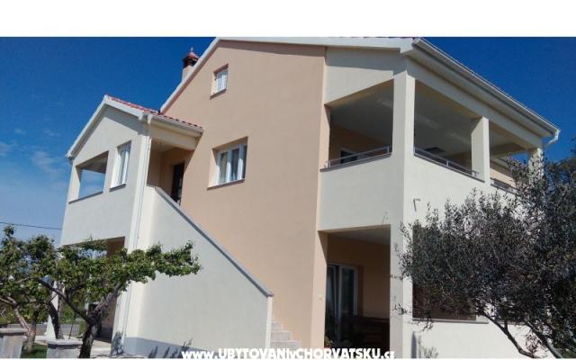 Appartement Ema – Hébergement Privlaka Croatie