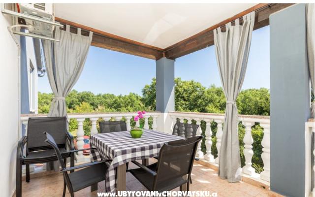 Apartman E&amp;E – Hébergement Pula Croatie