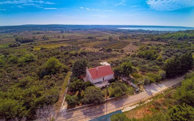 CALM – Hébergement Razanac Croatie