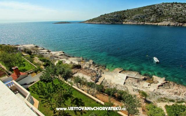  Rajcic apartmani – Hébergement Rogoznica Croatie