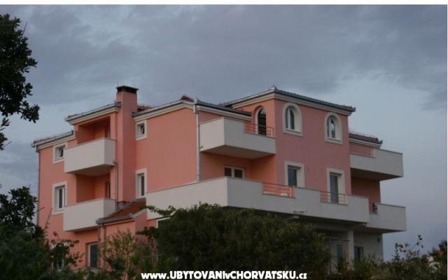 Appartements  Villa Rosina  – Hébergement Rogoznica Croatie