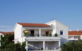 Appartements Tina – Hébergement Rogoznica Croatie