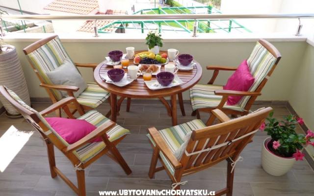 Apartment Dalia – Hébergement Rogoznica Croatie