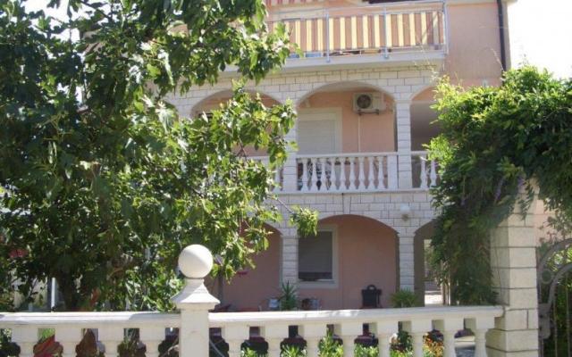 Appartements Knezevic – Hébergement Rogoznica Croatie