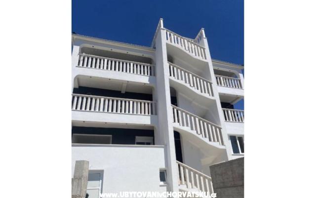 Villa Ivona – Hébergement Rogoznica Croatie