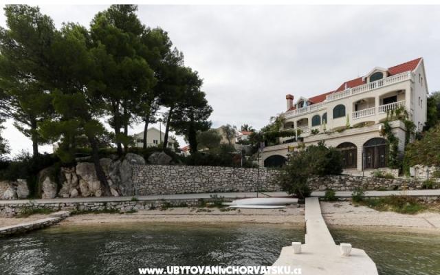 Vila Rajič – Hébergement Slano Croatie