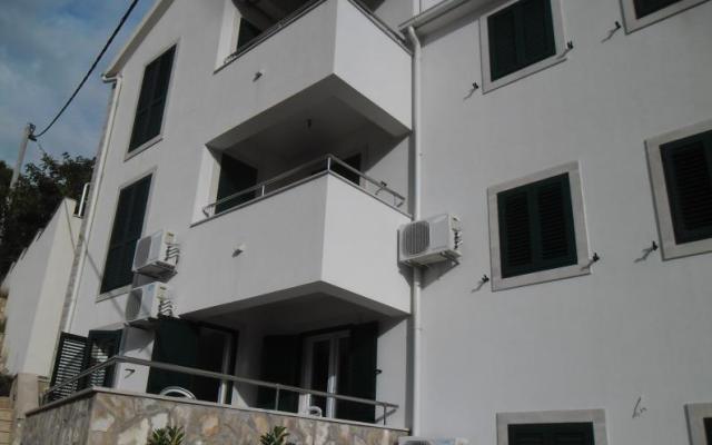 Appartements Dragun Stomorska – Hébergement île Solta Croatie
