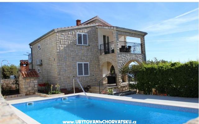 Apartments Solta – Hébergement île Solta Croatie