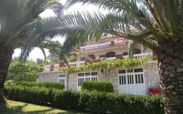 Villa Palmira – Hébergement île Solta Croatie