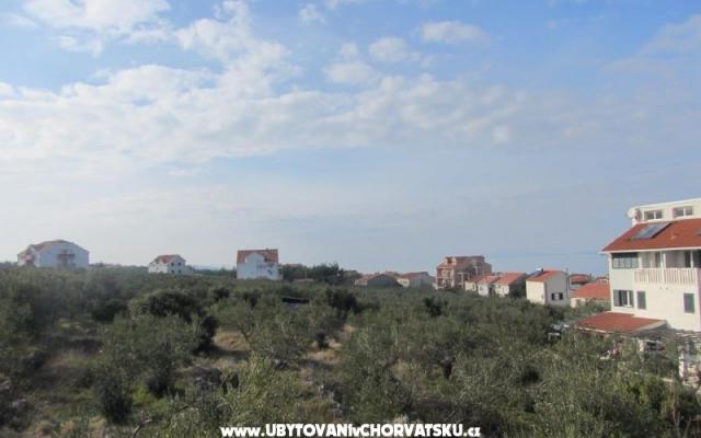 Apartmani Denis Supetar Brač – Hébergement Supetar – Brac Croatie