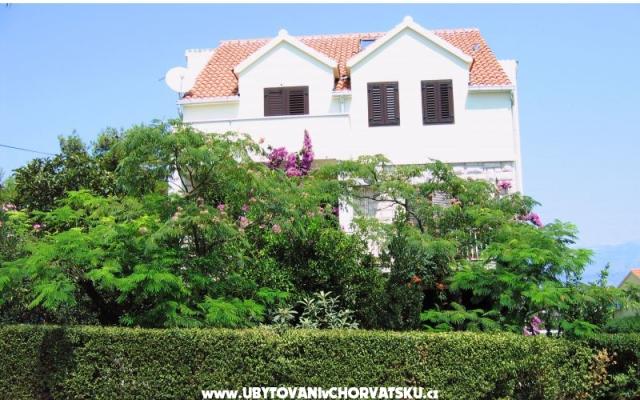 Appartement Mira – Hébergement Supetar – Brac Croatie
