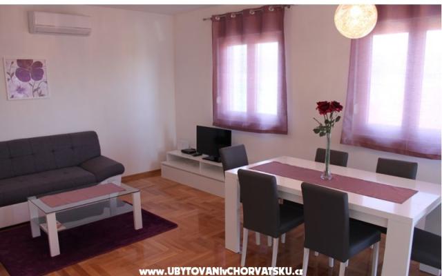 Apartman Anadina KOMFOR KRAJ PLAŽE – Hébergement Trogir Croatie