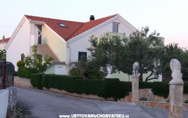 Appartement Tone – Hébergement Trogir Croatie