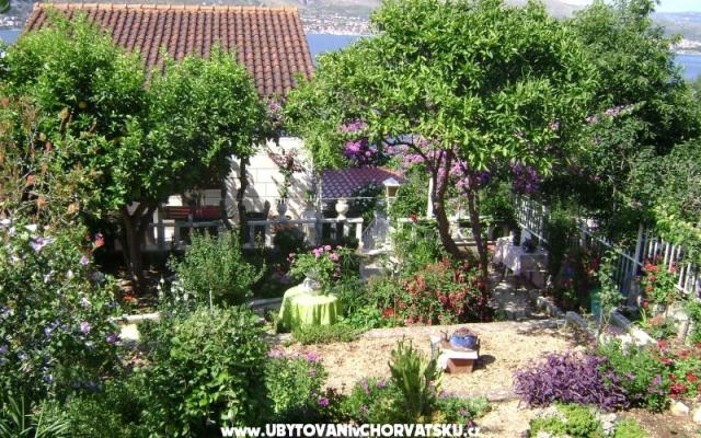 Apartmani Bešker – Hébergement Trogir Croatie
