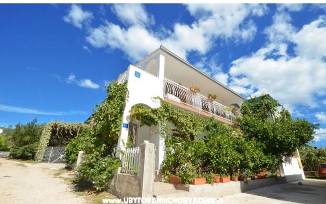 Villa Nina – Hébergement Trogir Croatie