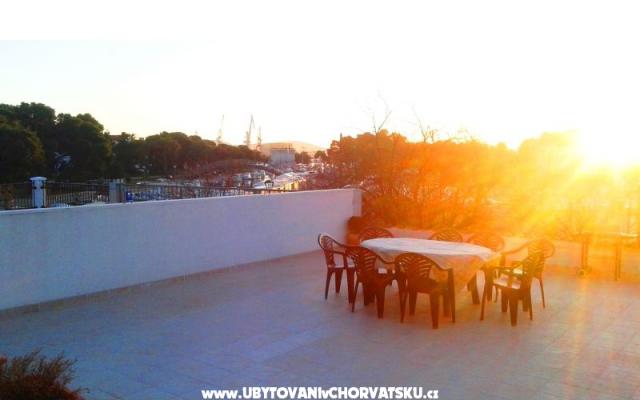 Appartements Tragurium – Hébergement Trogir Croatie