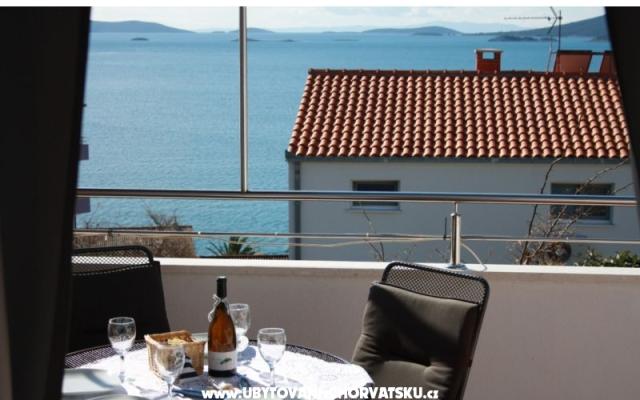 Apartment/house Belvedere-Riviera – Hébergement Trogir Croatie