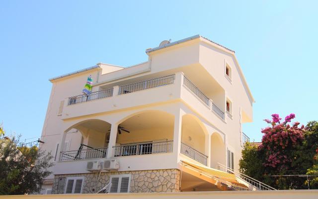 Genesis Apartments  – Hébergement Trogir Croatie