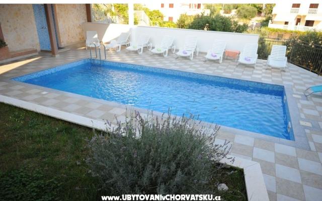 Appartements &amp; Chambres Jelavić – Hébergement Trogir Croatie