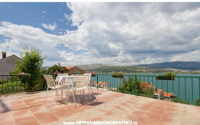 Villa Rade – Hébergement Trogir Croatie