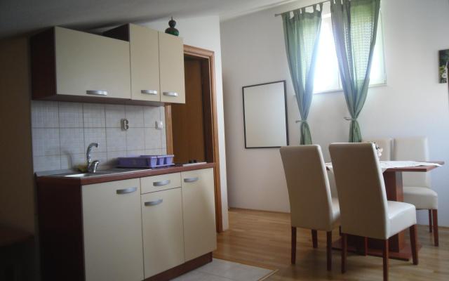 Apartmani Emi – Hébergement Tucepi Croatie