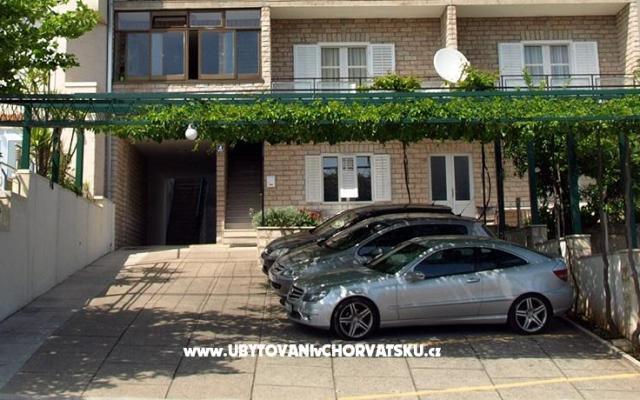 Apartmani Mali raj – Hébergement Tucepi Croatie