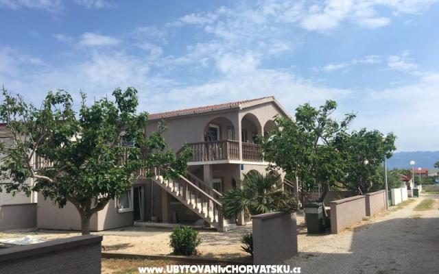 Appartements Ceglec – Hébergement île Vir Croatie