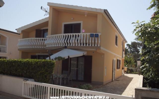 Appartements Štefanija – Hébergement île Vir Croatie