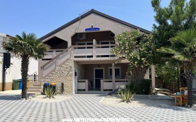 Appartement Eliška – Hébergement île Vir Croatie