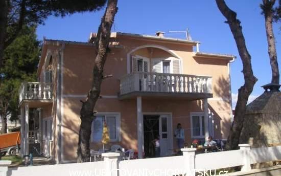 Appartements Emily – Hébergement île Vir Croatie