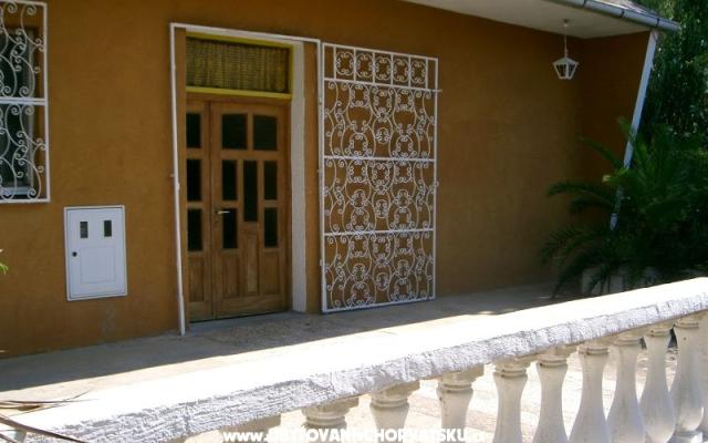 Appartements Radovic – Hébergement île Vir Croatie