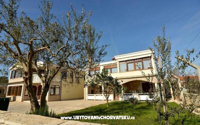 Appartements Magnolia – Hébergement île Vir Croatie