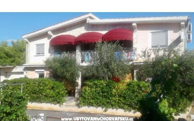 Maison Aqualis – Hébergement île Vir Croatie