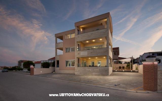 Villa Malibu Royal – Hébergement île Vir Croatie