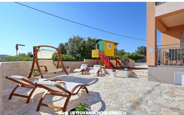Villa Nivel – Hébergement île Vir Croatie