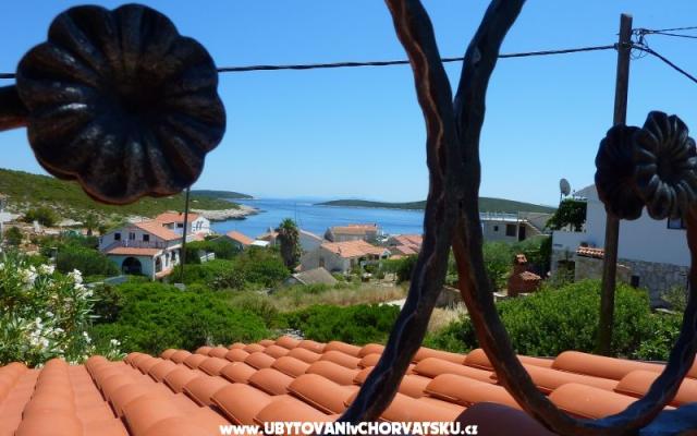 Villa Vinka*** – Hébergement île Vis Croatie