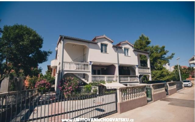 Ana Appartements – Hébergement Vodice Croatie