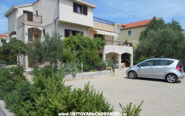 Appartements Mira – Hébergement Vodice Croatie