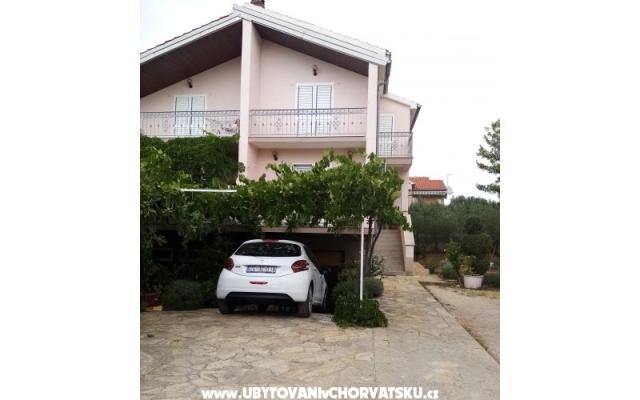 Appartements Ema – Hébergement Vodice Croatie