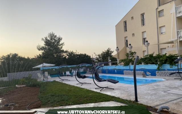 Appartements Ivan V      RELAX – Hébergement Vodice Croatie