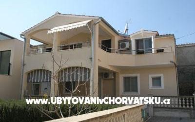 Apartmani Jela – Hébergement Vodice Croatie