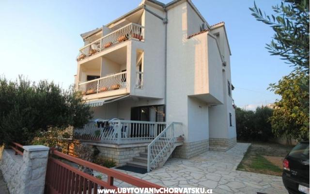 Appartements Mira – Hébergement Vodice Croatie