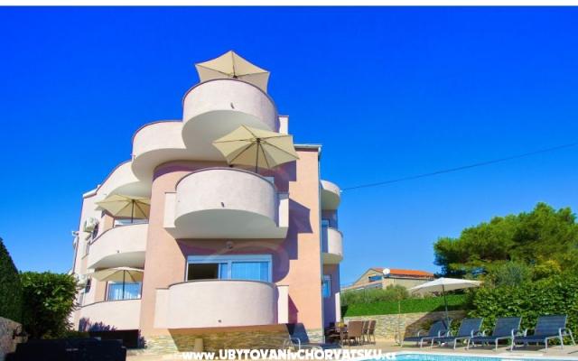 Aquarius Appartements – Hébergement Vodice Croatie