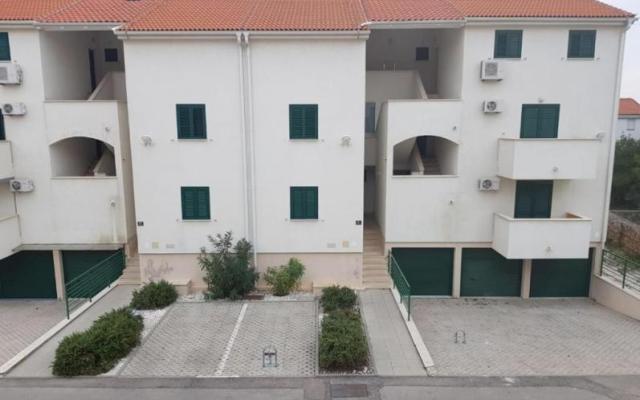 STUDIO APARTMAN LABRADOR – Hébergement Vodice Croatie