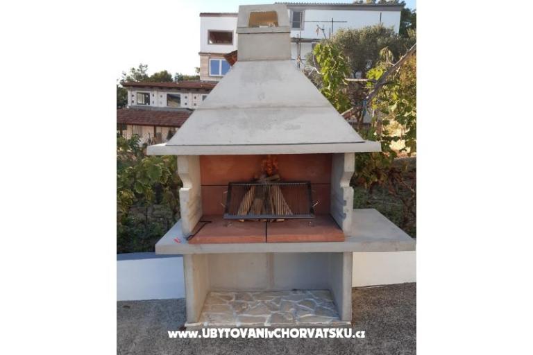 Appartement and pool Nika – foto 8